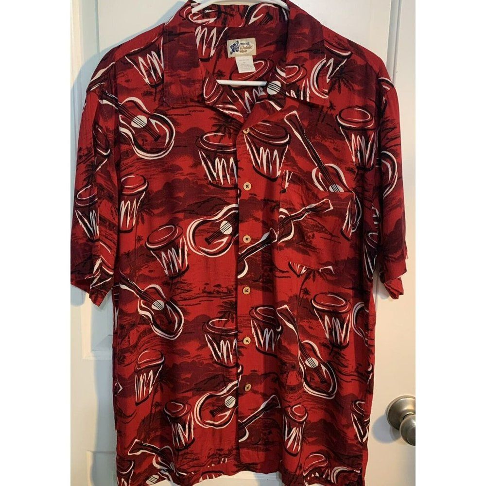 Cherokee Waikiki Wear Mens Red Hawaiian Shirt M 100% Rayon Guitar Bongo Print